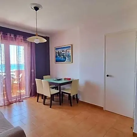 Glyfada Beachfront A3g 58a 3*